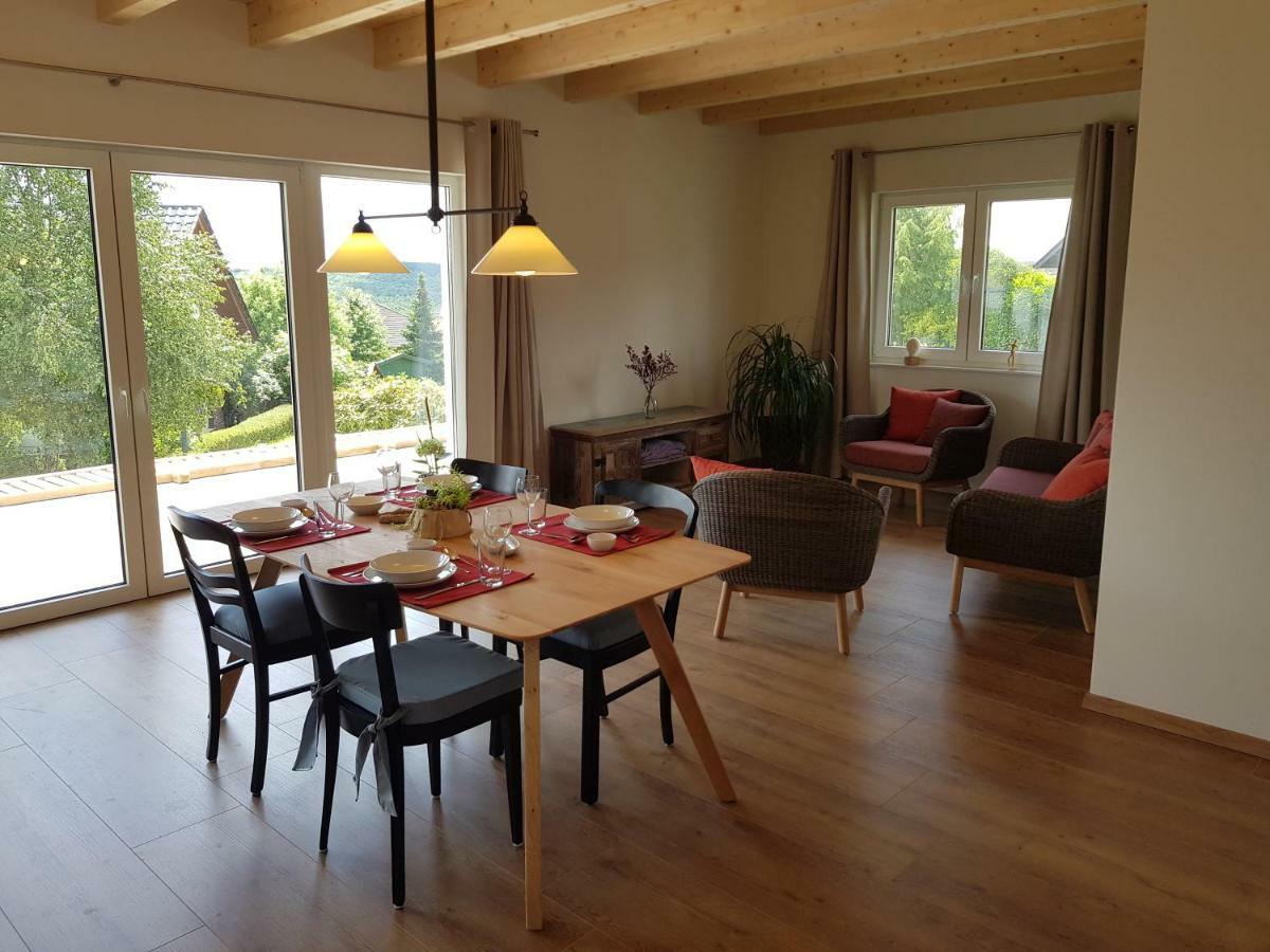 Ferienhaus Loeh Kleinmaischeid Esterno foto